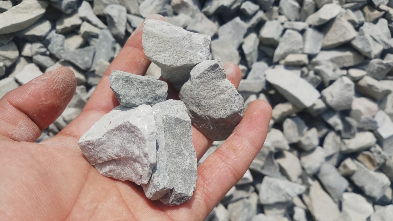 Assessing Your Knowledge: The World of Aggregate Materials