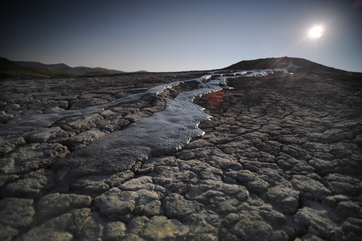 Mastering the Arc: A Quiz on Curvature in Science